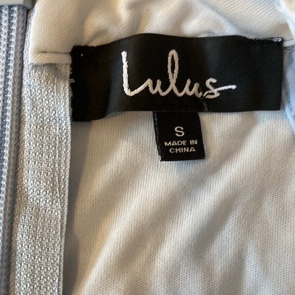 NWT Lulu’s Lover’s Game Light Blue Lace Skater Dress Small - Picture 8 of 12